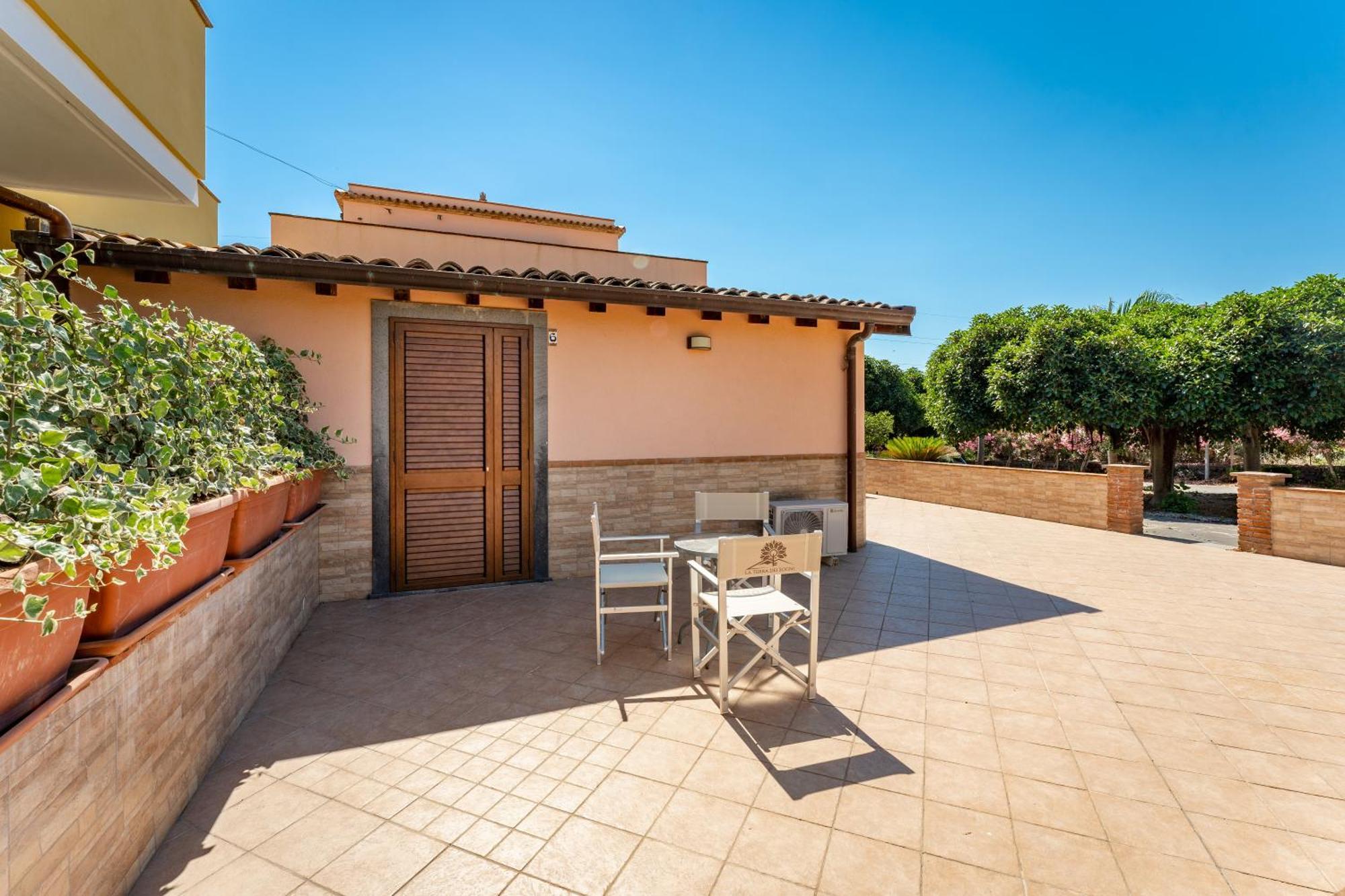 La Terra Dei Sogni Country Hotel Fiumefreddo di Sicilia Eksteriør billede